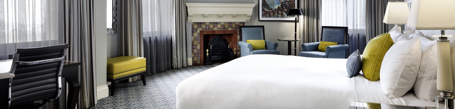 Signature Room at Fairmont Royal York Hotel in Toronto