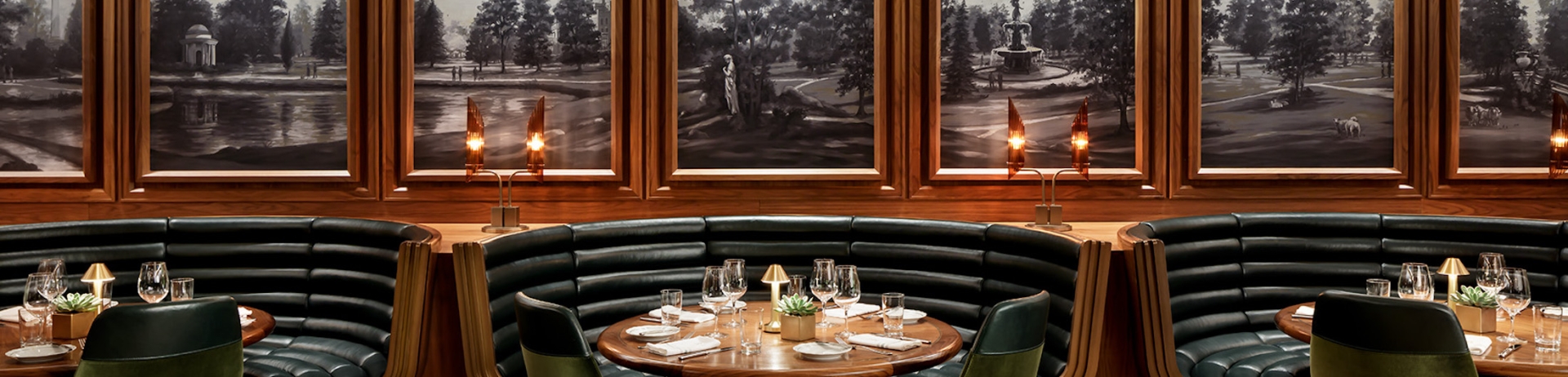 Reign Restaurant, Bar & Bakery at Fairmont Royal York Hotel in downtown Toronto.